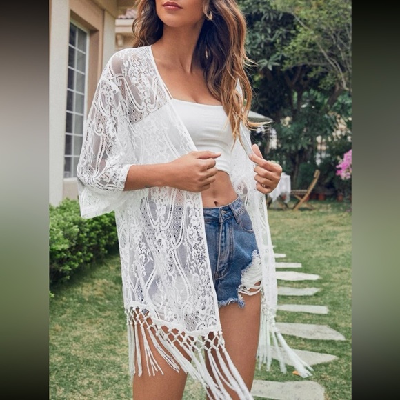 NWT Lace Fringe Kimono - Picture 2 of 9